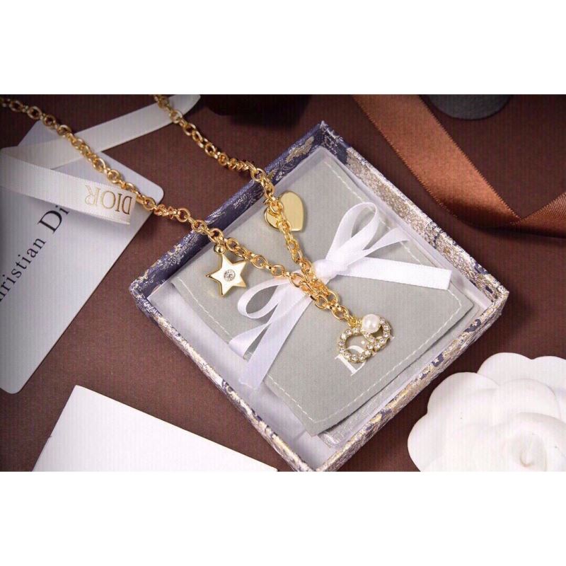 ch**an D*or necklaces